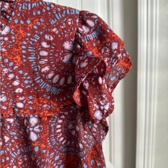 Rose + Olive Perfect Fall Blouse in Size Medium - Picture 4 of 6